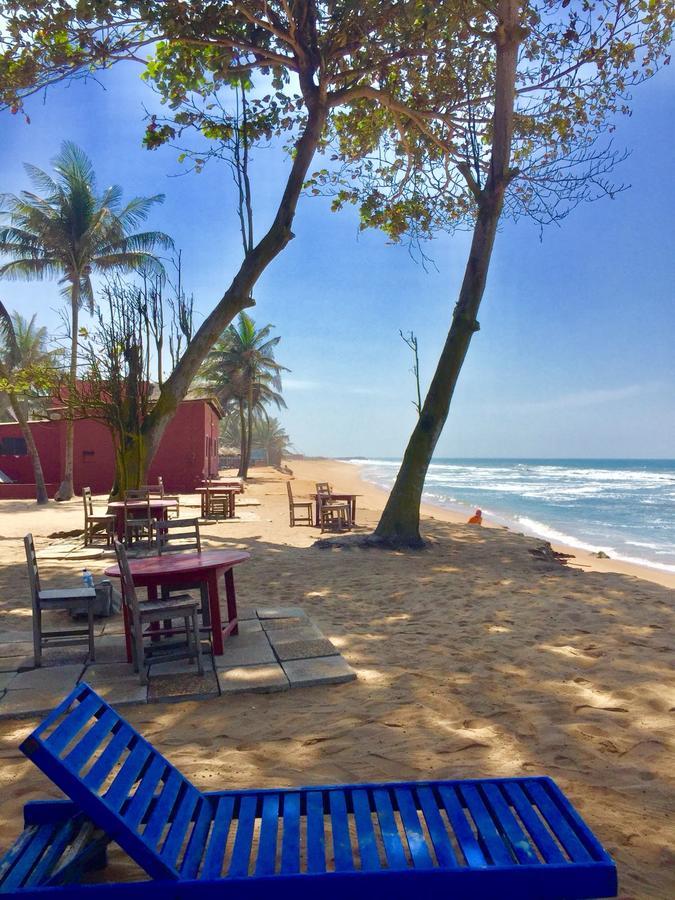 Hotel Robinson Plage Lome Exterior photo