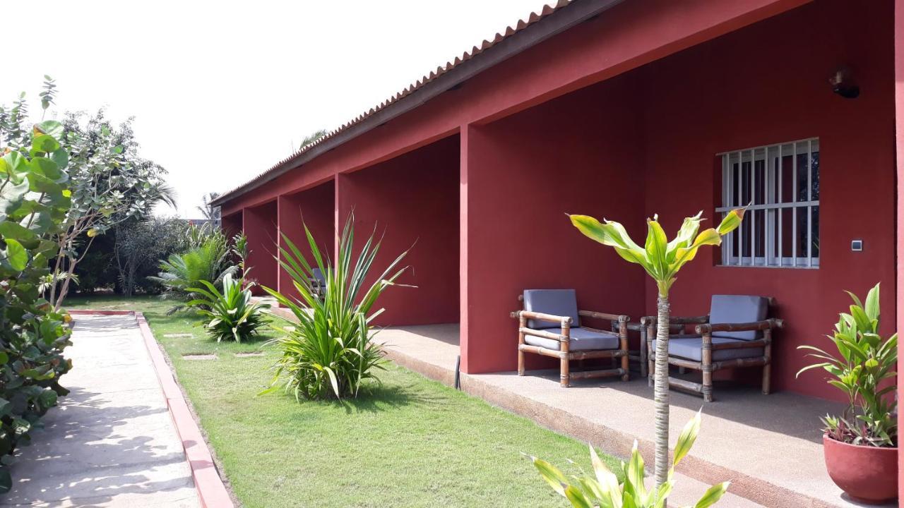 Hotel Robinson Plage Lome Exterior photo