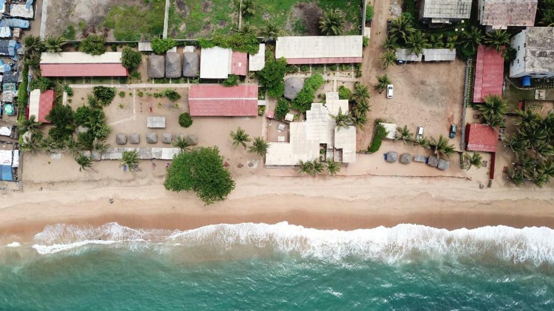 Hotel Robinson Plage Lome Exterior photo